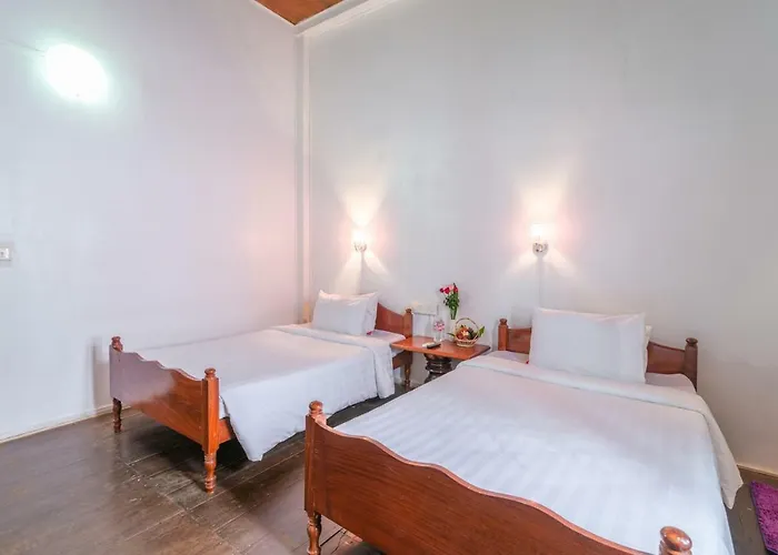 Five Rose 2* Siem Reap